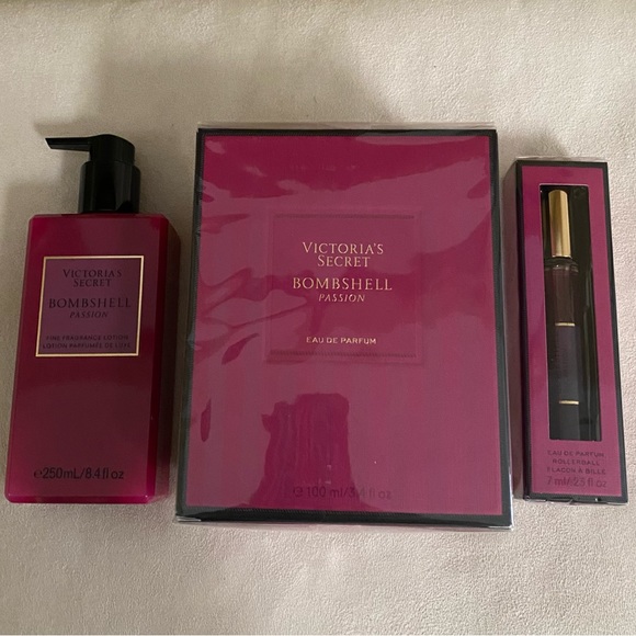NEW Vs Bombshell Passion Perfume, VS Bombshell Passion Lotion & VS Rollerballm - Picture 7 of 7